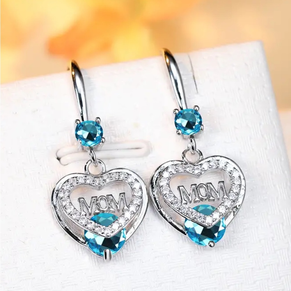 MOM heart dangle aqua zircon earrings